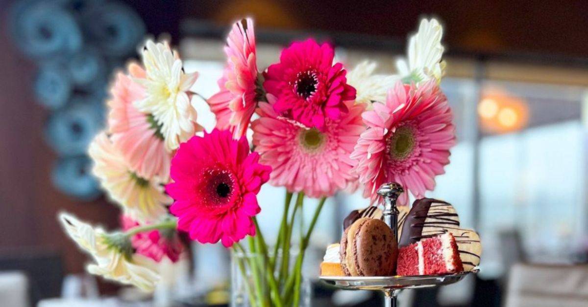 Treat Mom Like a Queen: Spa, Brunch, and Floral Ideas for Mother’s Day