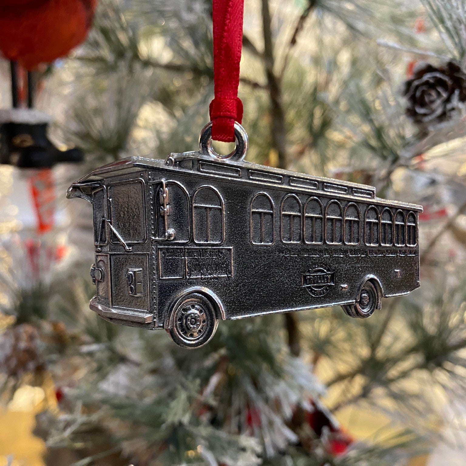 2022 Pewter - Kingston Trolley